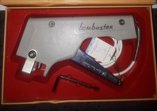 Official Ultra Gator Detacher